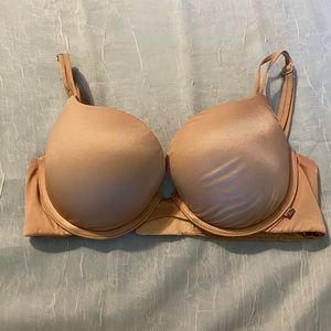 Victoria’s Secret Very Sexy Padded Demi Bra